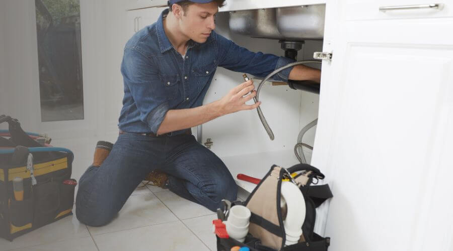 Professional Tankless Water Heater Installation in Brewster, KS